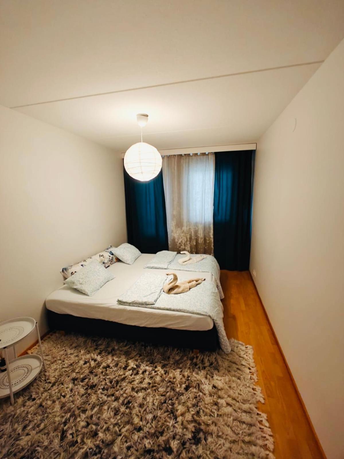 Spacious Retreat With Private Sauna *